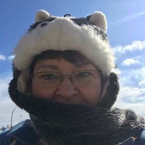 Meet your Posher, Marilyn